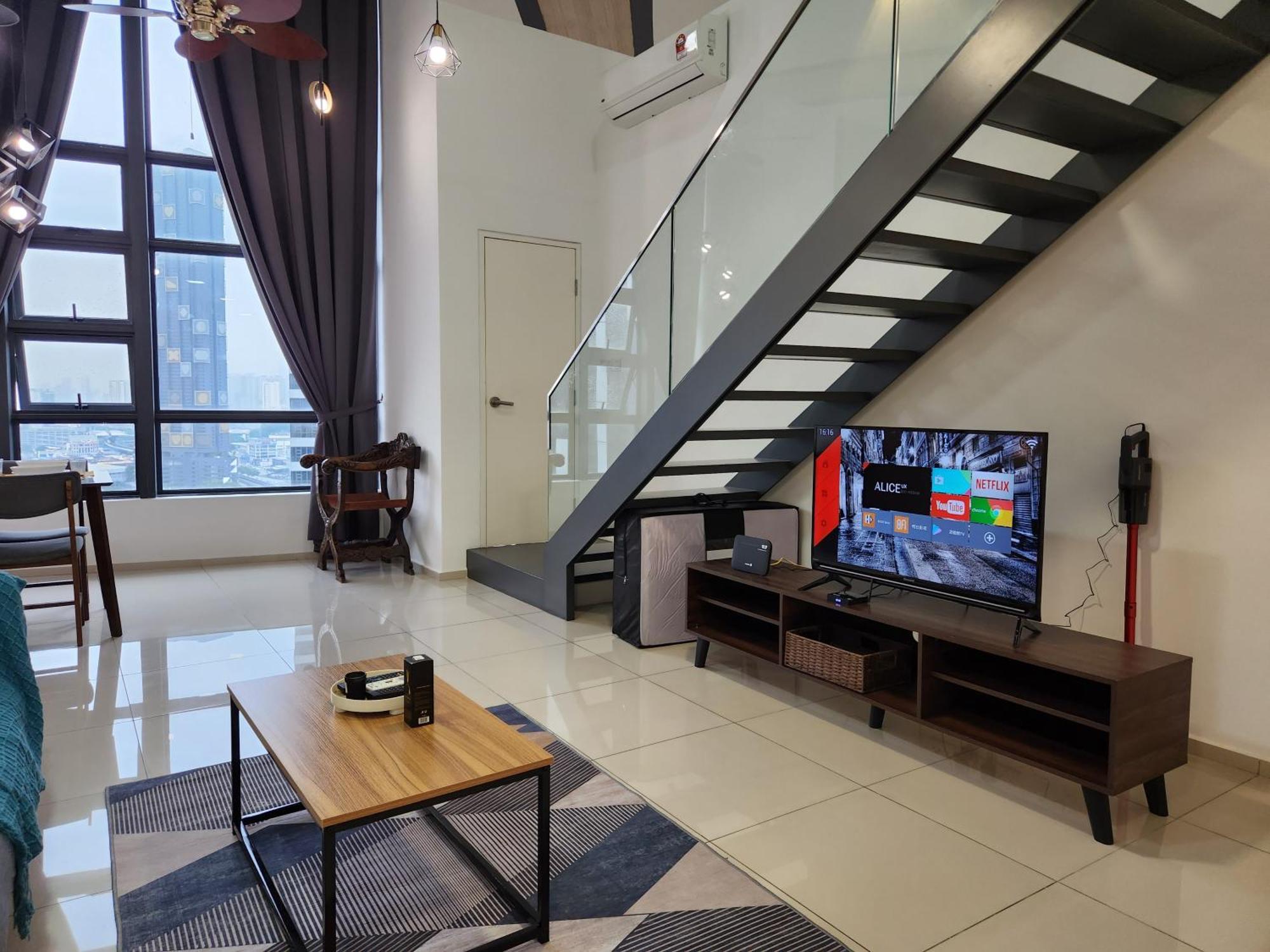 Ekocheras Duplex Suite By Ohana Home Куала-Лумпур Экстерьер фото